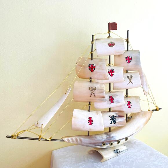 Vtg Handmade Clipper Ship Sailboat Boat Horn Coat of Arms Crest Sailing - Picture 2 of 14